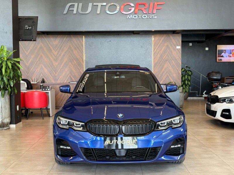 BMW 320I 2.0 M SPORT 16V TURBO ACTIVEFLEX 2022/2022 AUTOGRIF MOTORS CAMPO BOM / Carros no Vale