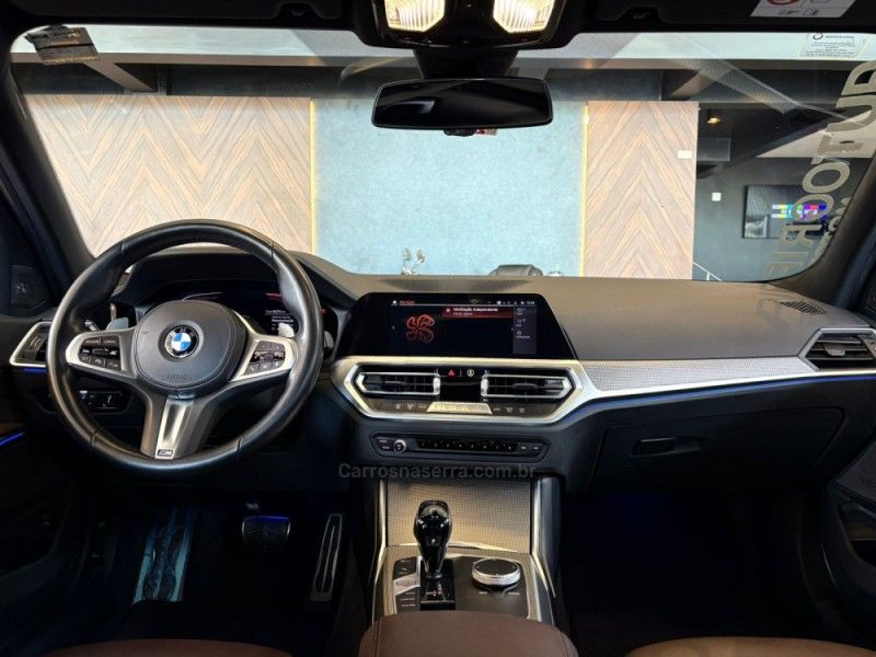 BMW 320I 2.0 M SPORT 16V TURBO ACTIVEFLEX 2022/2022 AUTOGRIF MOTORS CAMPO BOM / Carros no Vale