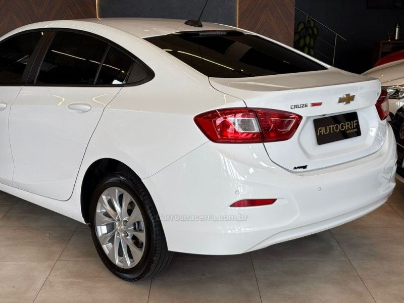 CHEVROLET CRUZE 1.4 TURBO LT 16V 2018/2018 AUTOGRIF MOTORS CAMPO BOM / Carros no Vale CHEVROLET CRUZE 1.4 TURBO LT 16V 2018/2018 AUTOGRIF MOTORS CAMPO BOM / Carros no Vale