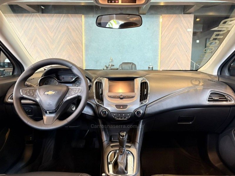 CHEVROLET CRUZE 1.4 TURBO LT 16V 2018/2018 AUTOGRIF MOTORS CAMPO BOM / Carros no Vale CHEVROLET CRUZE 1.4 TURBO LT 16V 2018/2018 AUTOGRIF MOTORS CAMPO BOM / Carros no Vale