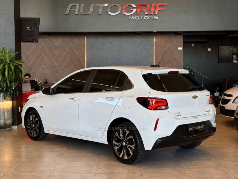 CHEVROLET ONIX 1.0PREMIER II 12V TURBO 2025/2025 AUTOGRIF MOTORS CAMPO BOM / Carros no Vale