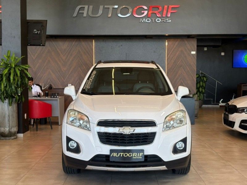 CHEVROLET TRACKER 1.8 MPFI LTZ 4X2 16V 2015/2015 AUTOGRIF MOTORS CAMPO BOM / Carros no Vale