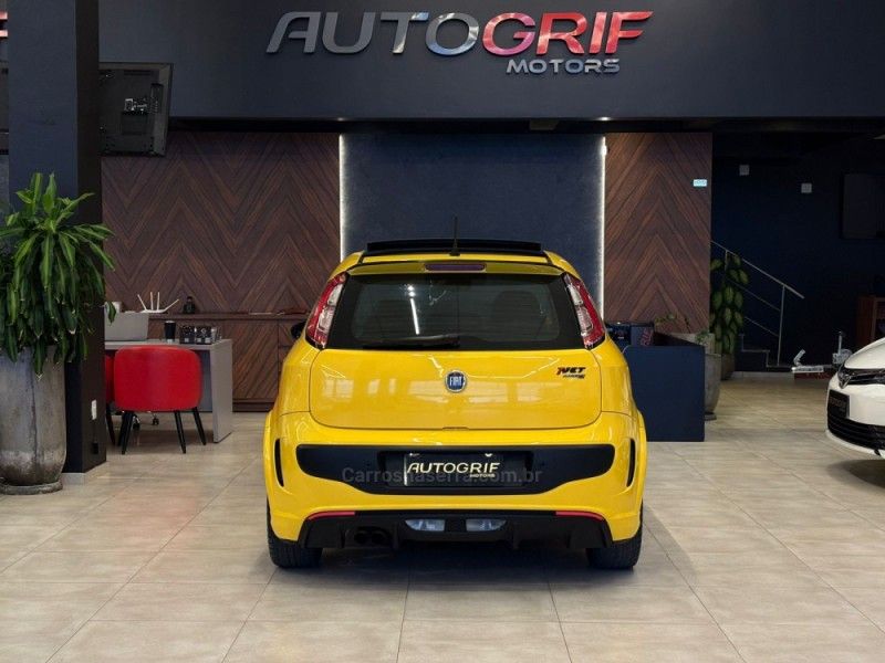 FIAT PUNTO 1.4 MPI 16V T-JET 2013/2013 AUTOGRIF MOTORS CAMPO BOM / Carros no Vale