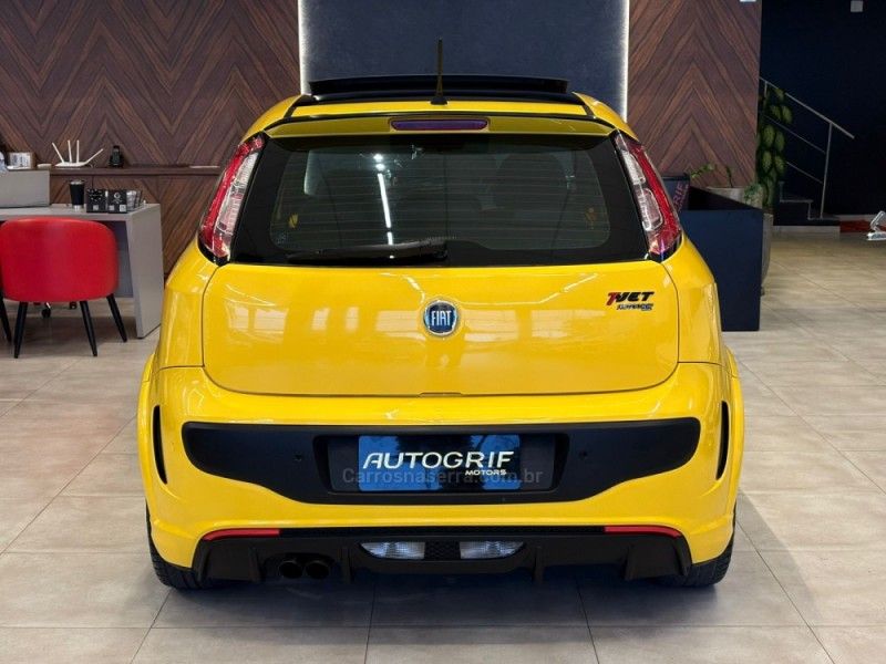 FIAT PUNTO 1.4 MPI 16V T-JET 2013/2013 AUTOGRIF MOTORS CAMPO BOM / Carros no Vale