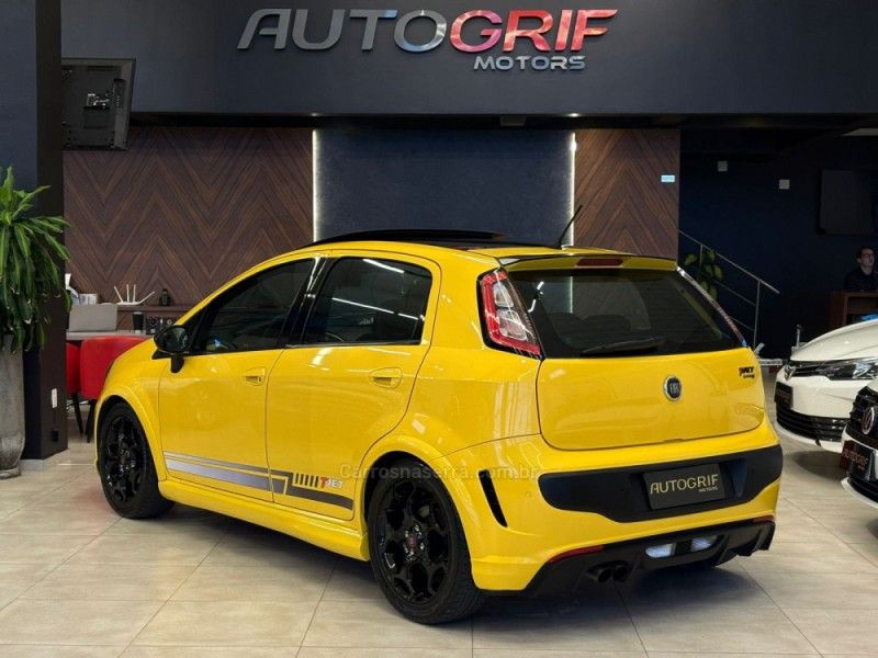 FIAT PUNTO 1.4 MPI 16V T-JET 2013/2013 AUTOGRIF MOTORS CAMPO BOM / Carros no Vale
