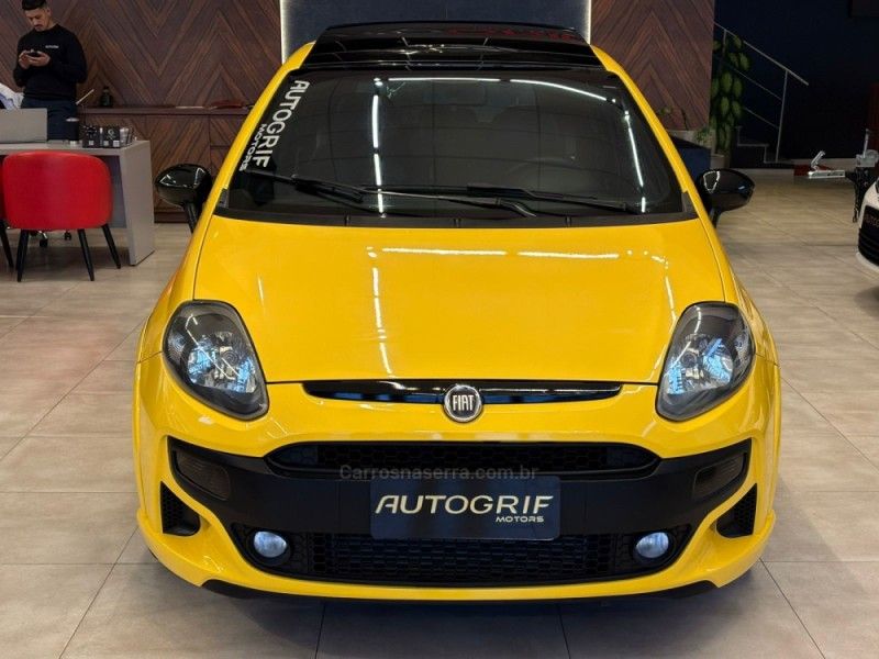 FIAT PUNTO 1.4 MPI 16V T-JET 2013/2013 AUTOGRIF MOTORS CAMPO BOM / Carros no Vale