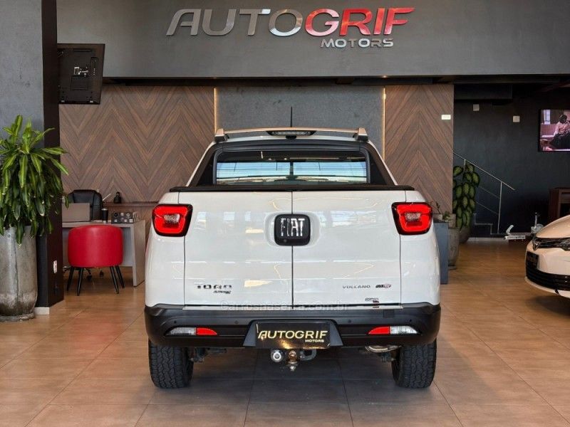 FIAT TORO 2.0 16V TURBO VOLCANO AT9 4X4 2018/2018 AUTOGRIF MOTORS CAMPO BOM / Carros no Vale