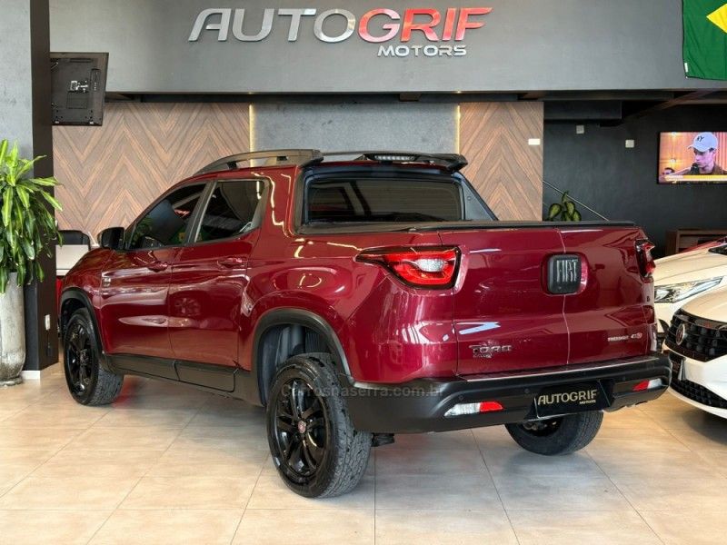 FIAT TORO 2.0 TURBO 16V 4X4 FREEDOM 2019/2019 AUTOGRIF MOTORS CAMPO BOM / Carros no Vale