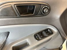 FORD ECOSPORT 1.6 SE 16V 2014/2014 AUTOGRIF MOTORS CAMPO BOM / Carros no Vale
