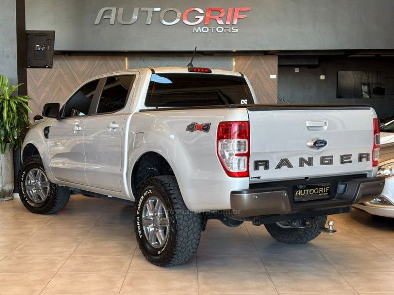 FORD RANGER 2.2 XLS 4X4 CD 16V 2021/2021 AUTOGRIF MOTORS CAMPO BOM / Carros no Vale