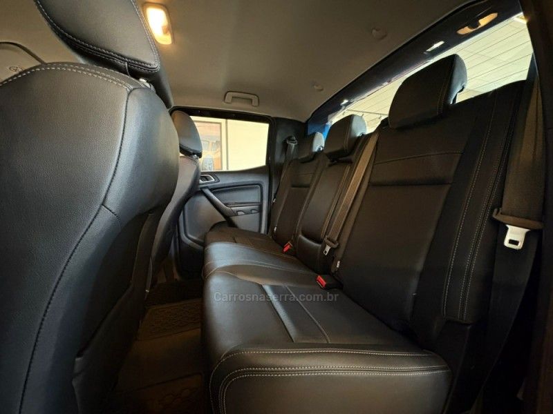 FORD RANGER 3.2 LIMITED 4X4 CD 20V 2022/2023 AUTOGRIF MOTORS CAMPO BOM / Carros no Vale