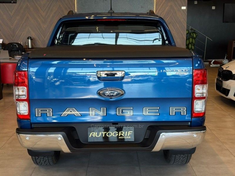 FORD RANGER 3.2 LIMITED 4X4 CD 20V 2022/2023 AUTOGRIF MOTORS CAMPO BOM / Carros no Vale
