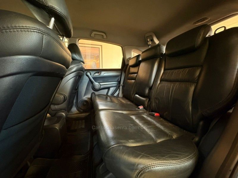 HONDA CRV 2.0 LX 4X2 16V 2009/2009 AUTOGRIF MOTORS CAMPO BOM / Carros no Vale HONDA CRV 2.0 LX 4X2 16V 2009/2009 AUTOGRIF MOTORS CAMPO BOM / Carros no Vale