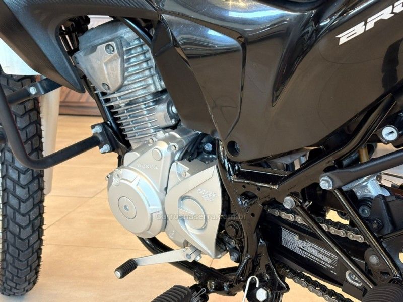 Honda Motos NXR 160 BROS 2017/2017 AUTOGRIF MOTORS CAMPO BOM / Carros no Vale