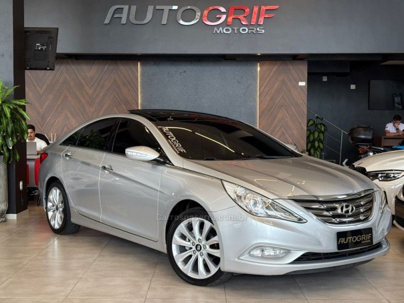 HYUNDAI SONATA 2.4 MPFI V4 16V 182CV 2013/2014 AUTOGRIF MOTORS CAMPO BOM / Carros no Vale