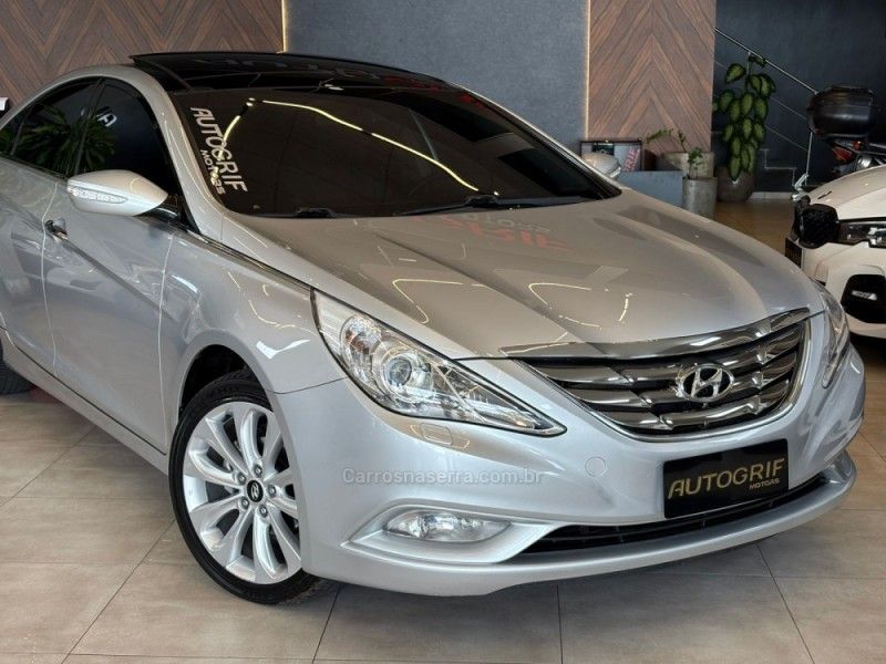 HYUNDAI SONATA 2.4 MPFI V4 16V 182CV 2013/2014 AUTOGRIF MOTORS CAMPO BOM / Carros no Vale