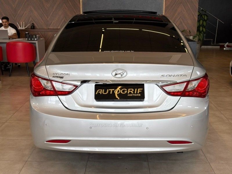 HYUNDAI SONATA 2.4 MPFI V4 16V 182CV 2013/2014 AUTOGRIF MOTORS CAMPO BOM / Carros no Vale