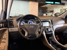 HYUNDAI SONATA 2.4 MPFI V4 16V 182CV 2013/2014 AUTOGRIF MOTORS CAMPO BOM / Carros no Vale