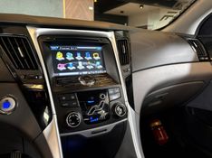 HYUNDAI SONATA 2.4 MPFI V4 16V 182CV 2013/2014 AUTOGRIF MOTORS CAMPO BOM / Carros no Vale