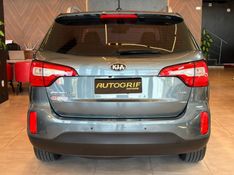 KIA SORENTO 3.5 S.658 V6 4X4 24V 2014/2014 AUTOGRIF MOTORS CAMPO BOM / Carros no Vale