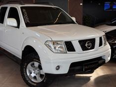 NISSAN FRONTIER 2.5 XE 4X4 CD TURBO ELETRONIC 2013/2013 AUTOGRIF MOTORS CAMPO BOM / Carros no Vale