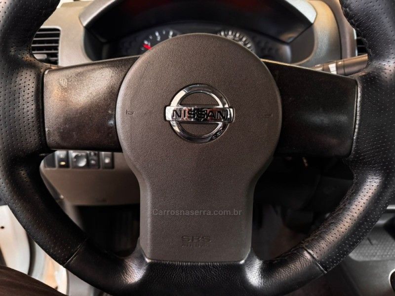 NISSAN FRONTIER 2.5 XE 4X4 CD TURBO ELETRONIC 2013/2013 AUTOGRIF MOTORS CAMPO BOM / Carros no Vale