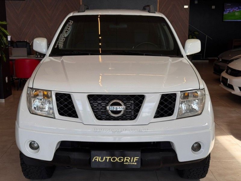 NISSAN FRONTIER 2.5 XE 4X4 CD TURBO ELETRONIC 2013/2013 AUTOGRIF MOTORS CAMPO BOM / Carros no Vale