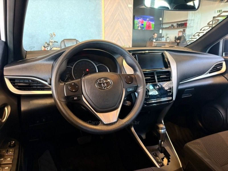 TOYOTA YARIS 1.5 XS CONNECT 16V 2020/2021 AUTOGRIF MOTORS CAMPO BOM / Carros no Vale