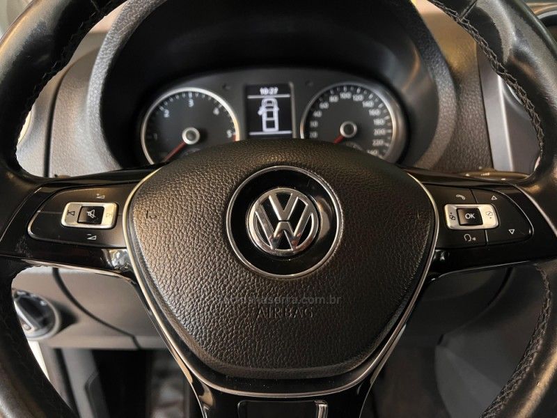 VOLKSWAGEN AMAROK 2.0 HIGHLINE 4X4 CD 16V TURBO INTERCOOLER 2015/2016 AUTOGRIF MOTORS CAMPO BOM / Carros no Vale VOLKSWAGEN AMAROK 2.0 HIGHLINE 4X4 CD 16V TURBO INTERCOOLER 2015/2016 AUTOGRIF MOTORS CAMPO BOM / Carros no Vale