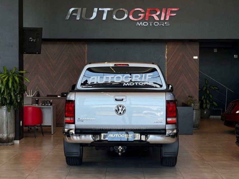 VOLKSWAGEN AMAROK 3.0 V6 TDI HIGHLINE CD 4MOTION 2022/2022 AUTOGRIF MOTORS CAMPO BOM / Carros no Vale VOLKSWAGEN AMAROK 3.0 V6 TDI HIGHLINE CD 4MOTION 2022/2022 AUTOGRIF MOTORS CAMPO BOM / Carros no Vale