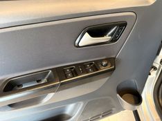 VOLKSWAGEN CROSSFOX 1.6 MSI 16V 2015/2016 AUTOGRIF MOTORS CAMPO BOM / Carros no Vale