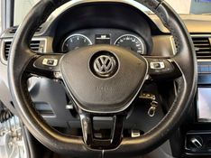 VOLKSWAGEN CROSSFOX 1.6 MSI 16V 2015/2016 AUTOGRIF MOTORS CAMPO BOM / Carros no Vale