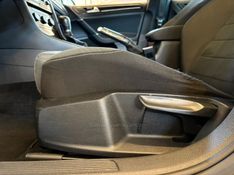 VOLKSWAGEN GOLF 1.4 TSI HIGHLINE 16V TOTAL TIPTRONIC 2015/2015 AUTOGRIF MOTORS CAMPO BOM / Carros no Vale