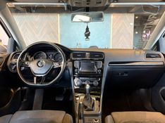 VOLKSWAGEN GOLF 1.4 TSI HIGHLINE 16V TOTAL TIPTRONIC 2015/2015 AUTOGRIF MOTORS CAMPO BOM / Carros no Vale