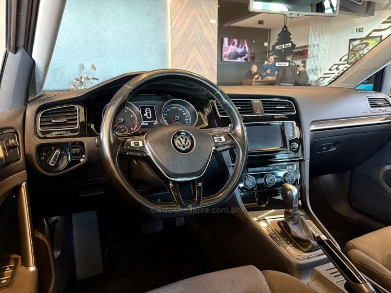 VOLKSWAGEN GOLF 1.4 TSI HIGHLINE 16V TOTAL TIPTRONIC 2015/2015 AUTOGRIF MOTORS CAMPO BOM / Carros no Vale VOLKSWAGEN GOLF 1.4 TSI HIGHLINE 16V TOTAL TIPTRONIC 2015/2015 AUTOGRIF MOTORS CAMPO BOM / Carros no Vale