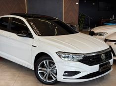VOLKSWAGEN JETTA 1.4 R-LINE 250 16V TSI 2019/2019 AUTOGRIF MOTORS CAMPO BOM / Carros no Vale
