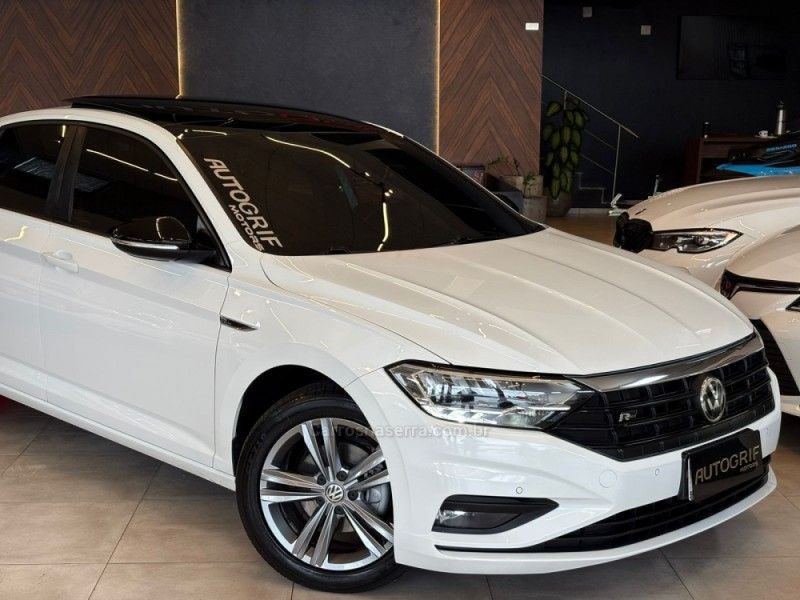 VOLKSWAGEN JETTA 1.4 R-LINE 250 16V TSI 2019/2019 AUTOGRIF MOTORS CAMPO BOM / Carros no Vale