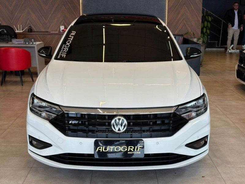 VOLKSWAGEN JETTA 1.4 R-LINE 250 16V TSI 2019/2019 AUTOGRIF MOTORS CAMPO BOM / Carros no Vale