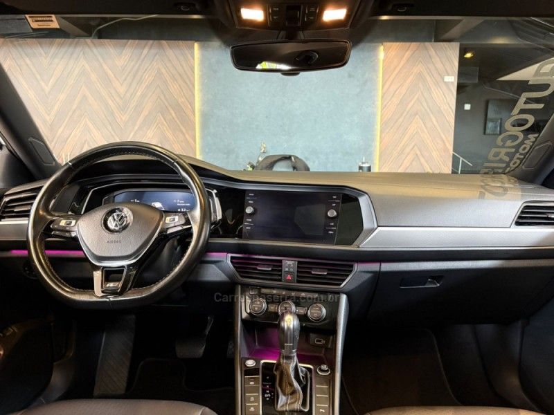 VOLKSWAGEN JETTA 1.4 R-LINE 250 16V TSI 2019/2019 AUTOGRIF MOTORS CAMPO BOM / Carros no Vale