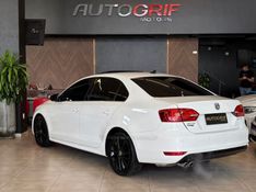 VOLKSWAGEN JETTA 2.0 TSI HIGHLINE 211CV TIPTRONIC 2014/2014 AUTOGRIF MOTORS CAMPO BOM / Carros no Vale