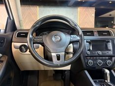 VOLKSWAGEN JETTA 2.0 TSI HIGHLINE 211CV TIPTRONIC 2014/2014 AUTOGRIF MOTORS CAMPO BOM / Carros no Vale