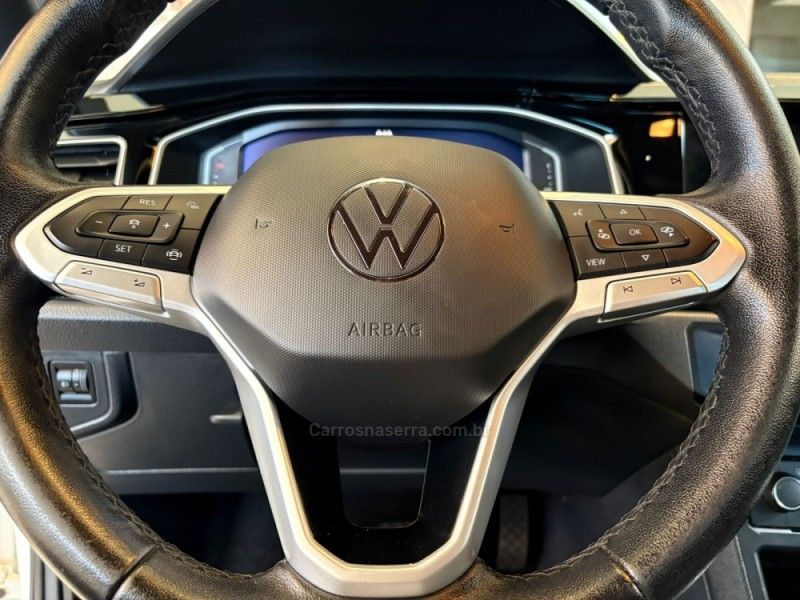 VOLKSWAGEN NIVUS 1.0 TSI HIGHLINE 2022/2022 AUTOGRIF MOTORS CAMPO BOM / Carros no Vale VOLKSWAGEN NIVUS 1.0 TSI HIGHLINE 2022/2022 AUTOGRIF MOTORS CAMPO BOM / Carros no Vale