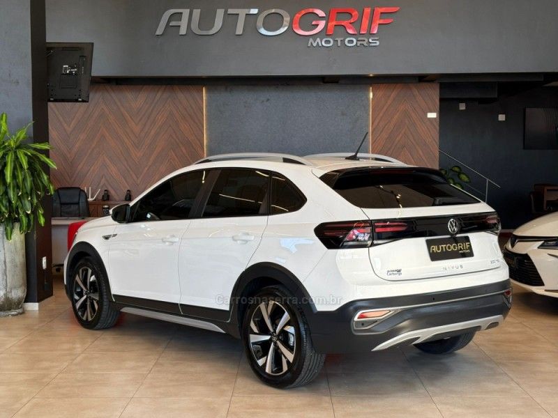 VOLKSWAGEN NIVUS 1.0 TSI HIGHLINE 2022/2022 AUTOGRIF MOTORS CAMPO BOM / Carros no Vale VOLKSWAGEN NIVUS 1.0 TSI HIGHLINE 2022/2022 AUTOGRIF MOTORS CAMPO BOM / Carros no Vale