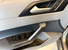 VOLKSWAGEN POLO 1.0 200 TSI COMFORTLINE 2019/2019 AUTOGRIF MOTORS CAMPO BOM / Carros no Vale