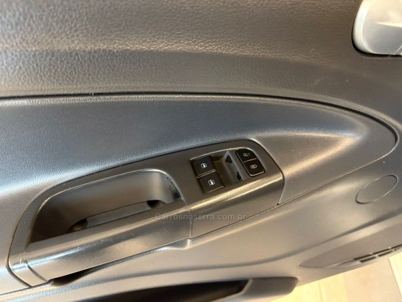 VOLKSWAGEN SAVEIRO 1.6 MSI ROBUST CS 8V 2019/2019 AUTOGRIF MOTORS CAMPO BOM / Carros no Vale