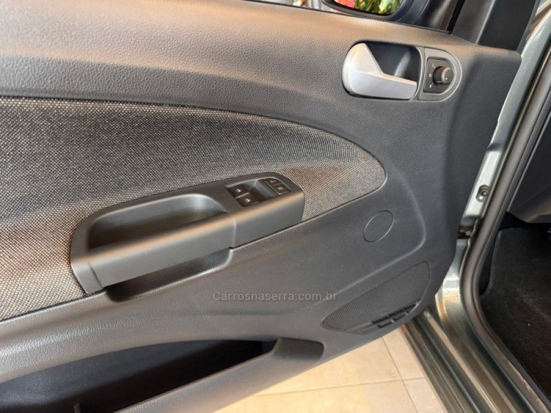 VOLKSWAGEN SAVEIRO 1.6 MSI TRENDLINE CS 16V 2026/2026 AUTOGRIF MOTORS CAMPO BOM / Carros no Vale VOLKSWAGEN SAVEIRO 1.6 MSI TRENDLINE CS 16V 2026/2026 AUTOGRIF MOTORS CAMPO BOM / Carros no Vale