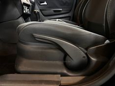VOLKSWAGEN SPACEFOX 1.6 MI TREND 8V 2012/2012 AUTOGRIF MOTORS CAMPO BOM / Carros no Vale