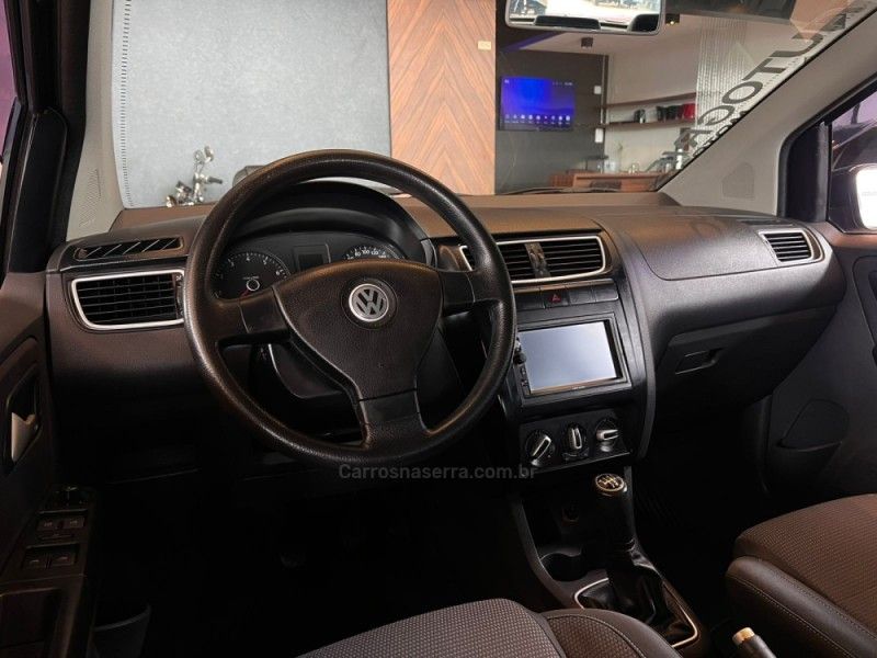 VOLKSWAGEN SPACEFOX 1.6 MI TREND 8V 2012/2012 AUTOGRIF MOTORS CAMPO BOM / Carros no Vale
