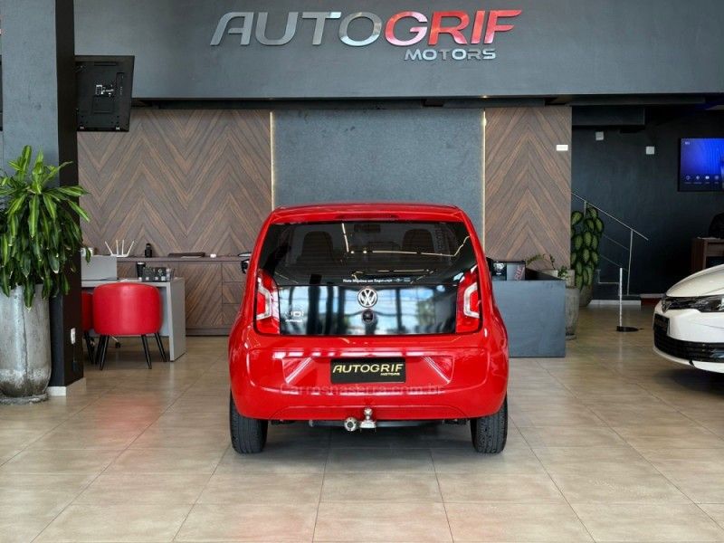 VOLKSWAGEN UP 1.0 MPI TAKE UP 12V 2015/2015 AUTOGRIF MOTORS CAMPO BOM / Carros no Vale