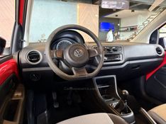 VOLKSWAGEN UP 1.0 MPI TAKE UP 12V 2015/2015 AUTOGRIF MOTORS CAMPO BOM / Carros no Vale